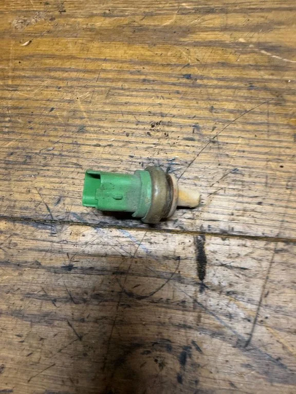 Coolant temperature sensor 9655414180