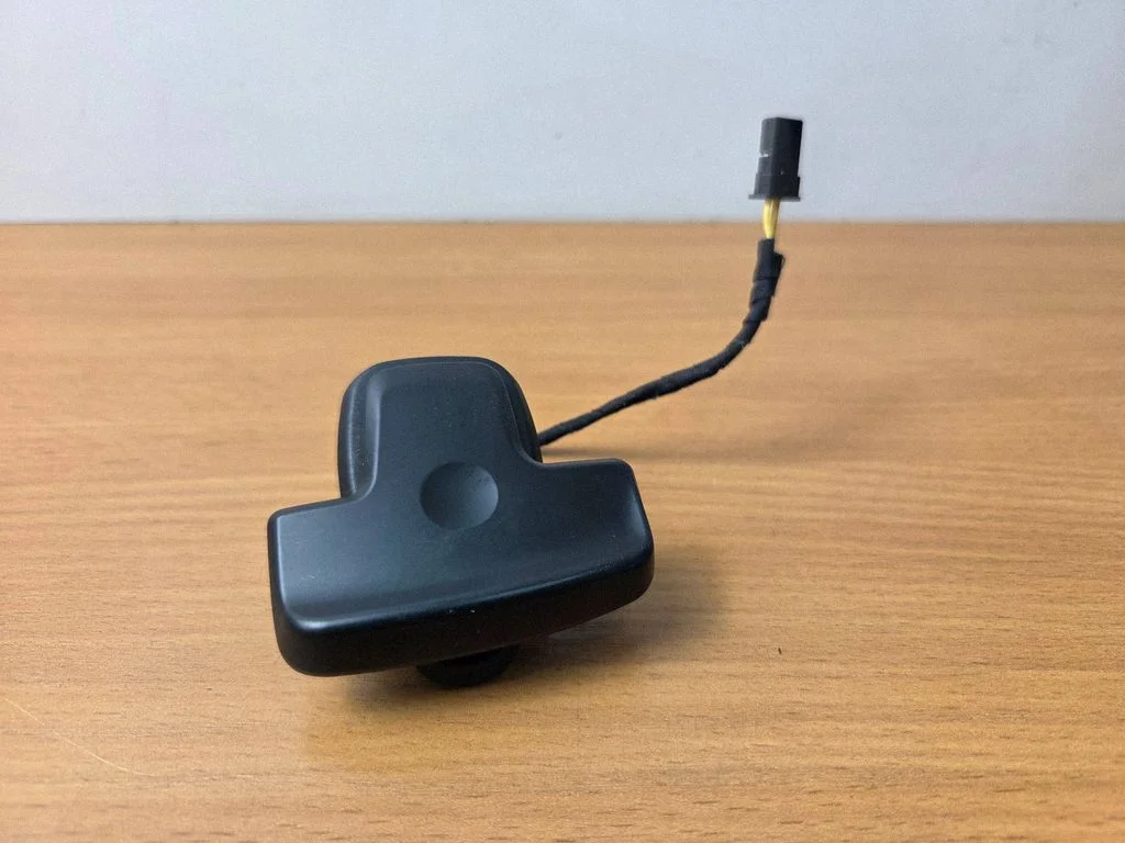 Gear shift switch/knob – Mercedes-Benz E-Class W212 (2009-2016)