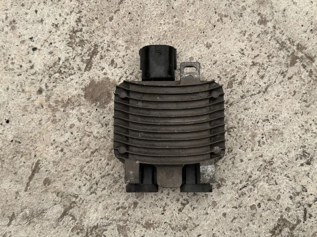 Coolant fan relay 940011200