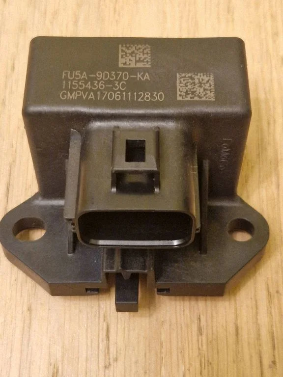 Fuel pump relay – Ford Fusion II (2013-)