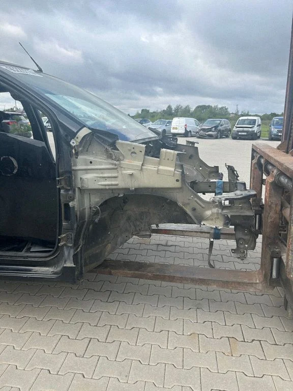 Esimene küljepaneel – Citroen Berlingo (2008-2018)