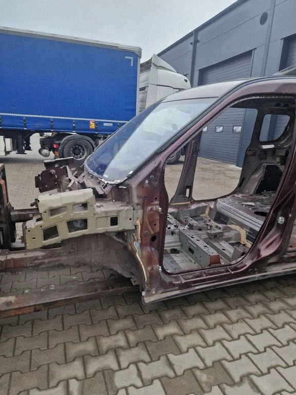 Esimene küljepaneel – Fiat Doblo (2010-2022)