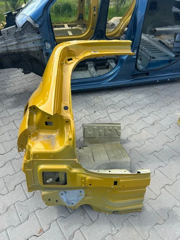 Tagumine küljepaneel – Peugeot 208 II (2019-)