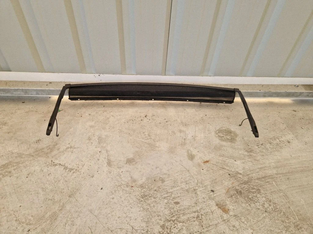 Katuseluugi komplekt