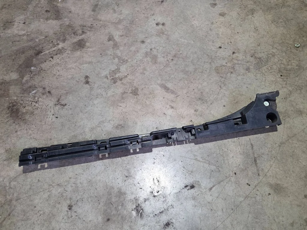 Sill supporting ledge – BMW 6 Series F06 Gran coupe (2012-2018)
