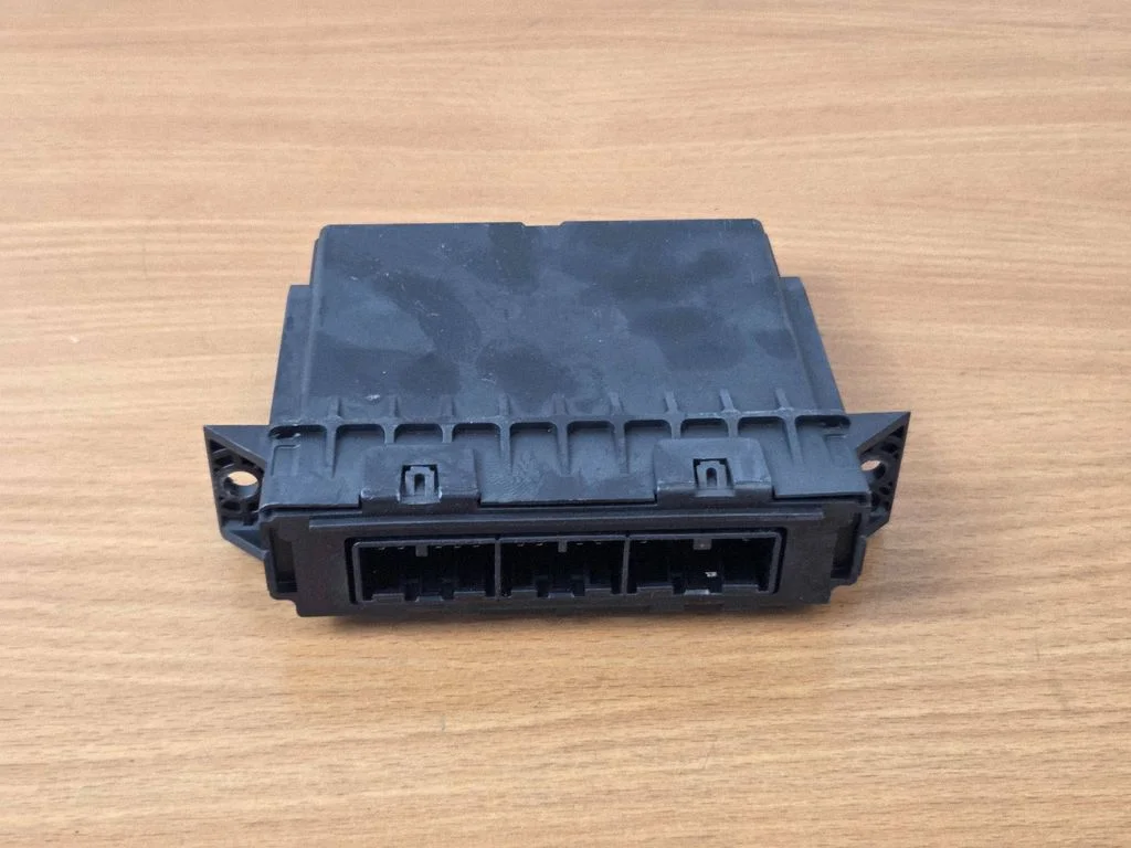 Climate control unit GX7314F498AD