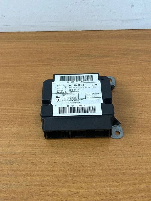 Turvapatjade juhtplokk 9824812180