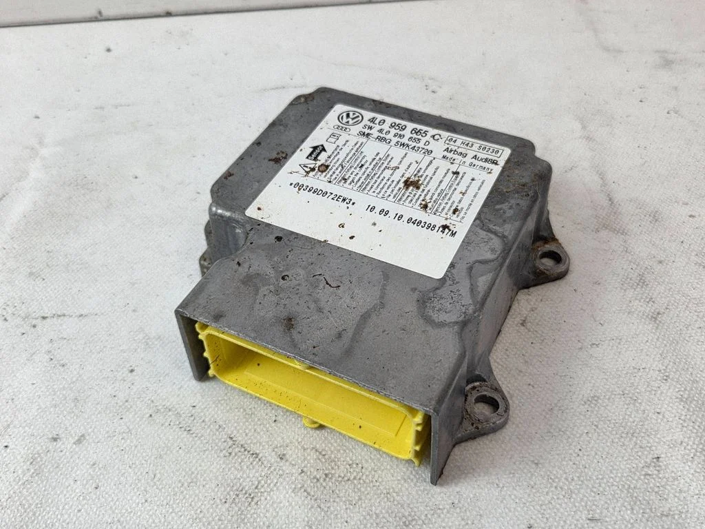 Airbag control unit/module – Audi Q7 4L (2005-2015)