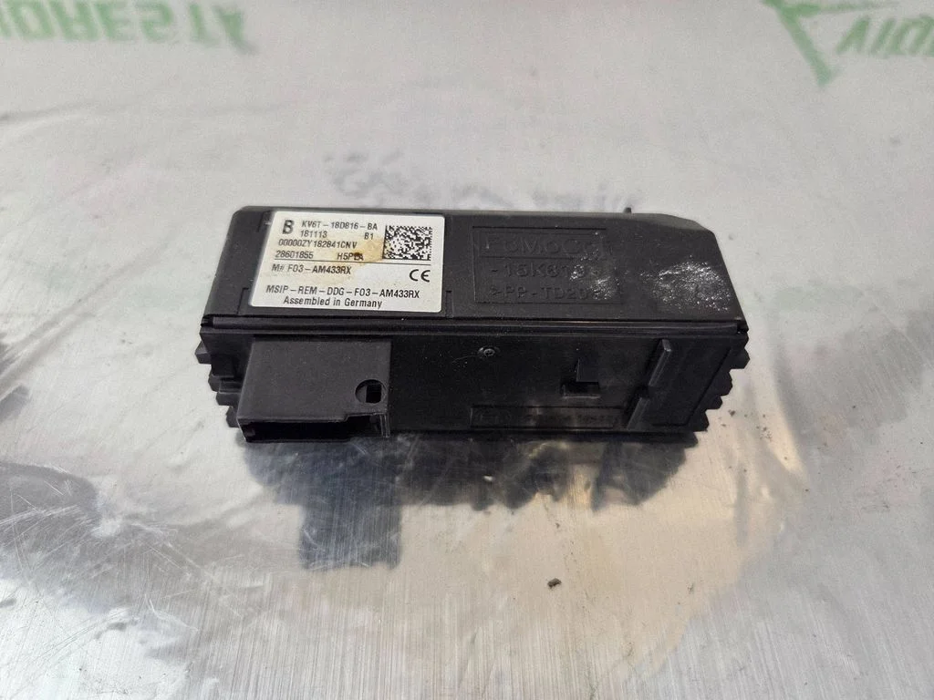 Kesklukustuse juhtplokk KV6T18D816BA
