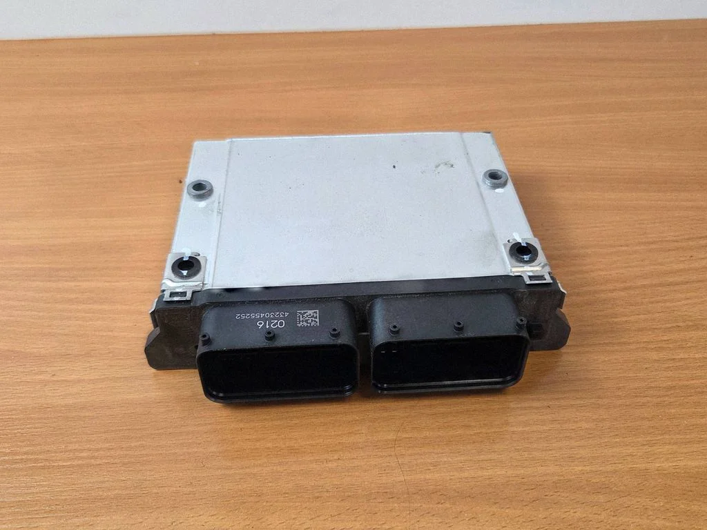 Mootori juhtplokk 9001300216KI