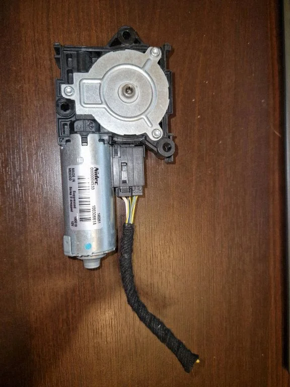 Sunroof control unit/module – BMW X5M G05 F95 (2019-)