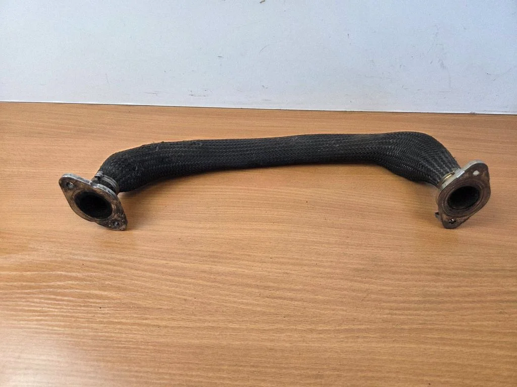 EGR valve line/pipe/hose G4D38F468AA