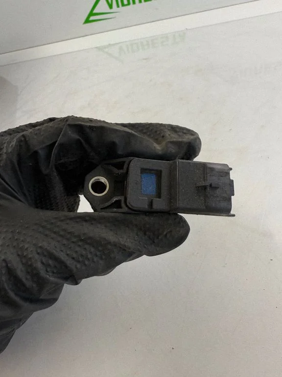 Exhaust pressure sensor – Citroen C3 (2010-2016)