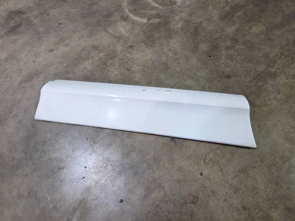 Rear door trim (molding) – Audi Q7 4L (2005-2015)