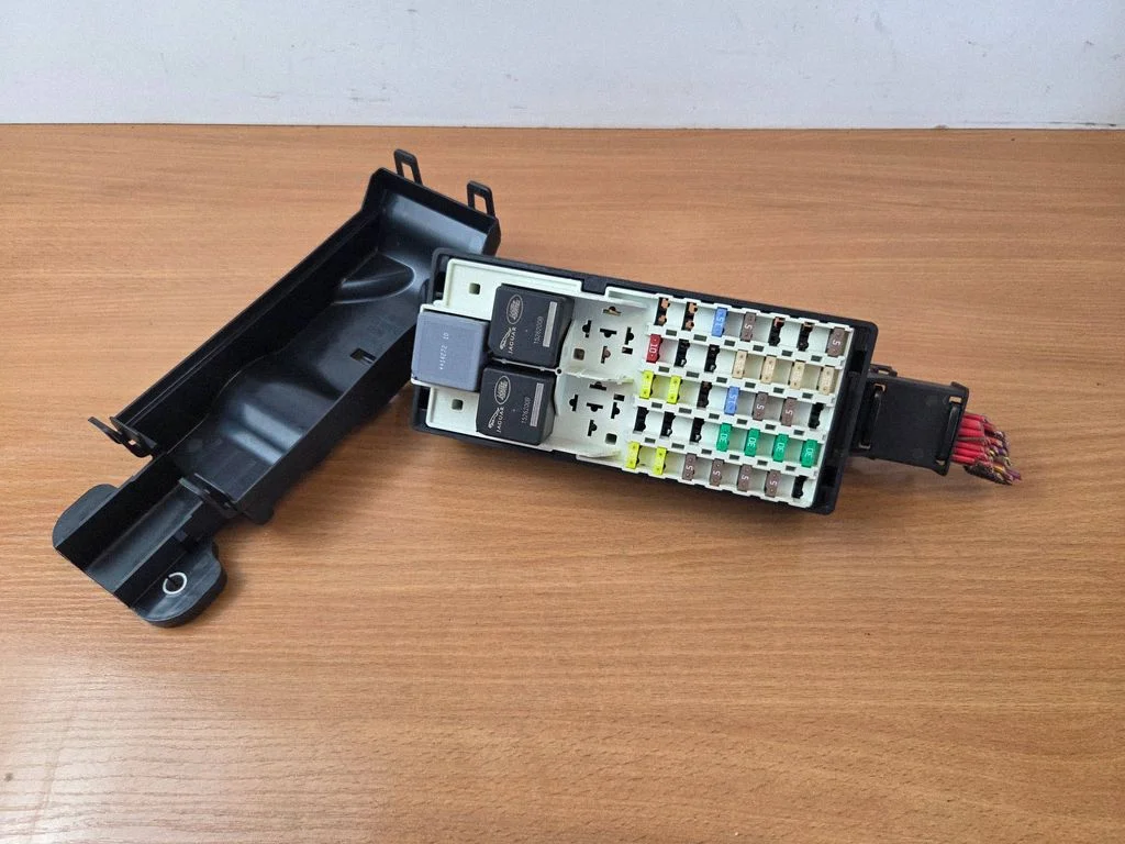 Fuse box set GX7314K131DA