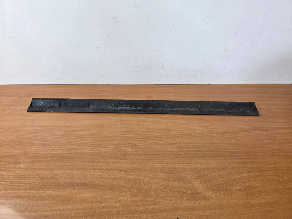 Pozostałe części zewnętrzne GX738A107AB