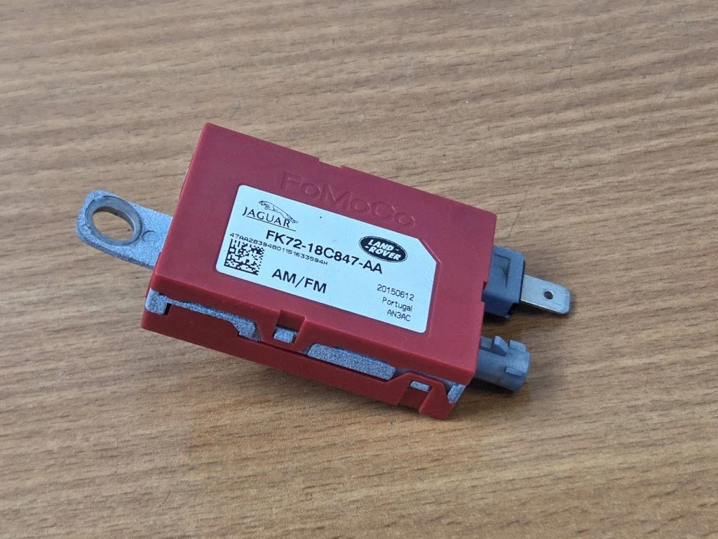 Aerial antenna amplifier FK7218C847AA