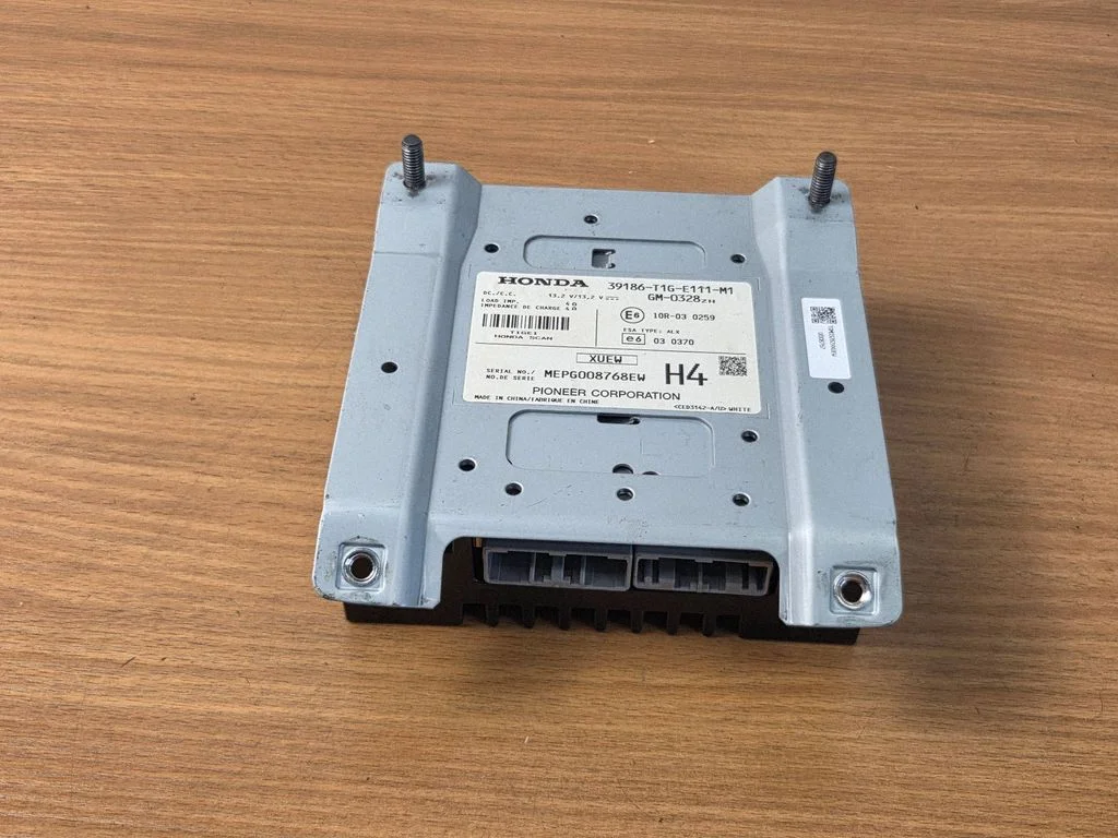 Wzmacniacz audio 39186T1GE111M1