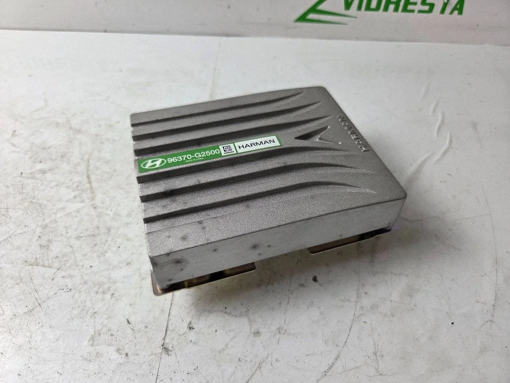 Sound amplifier 96370G2500