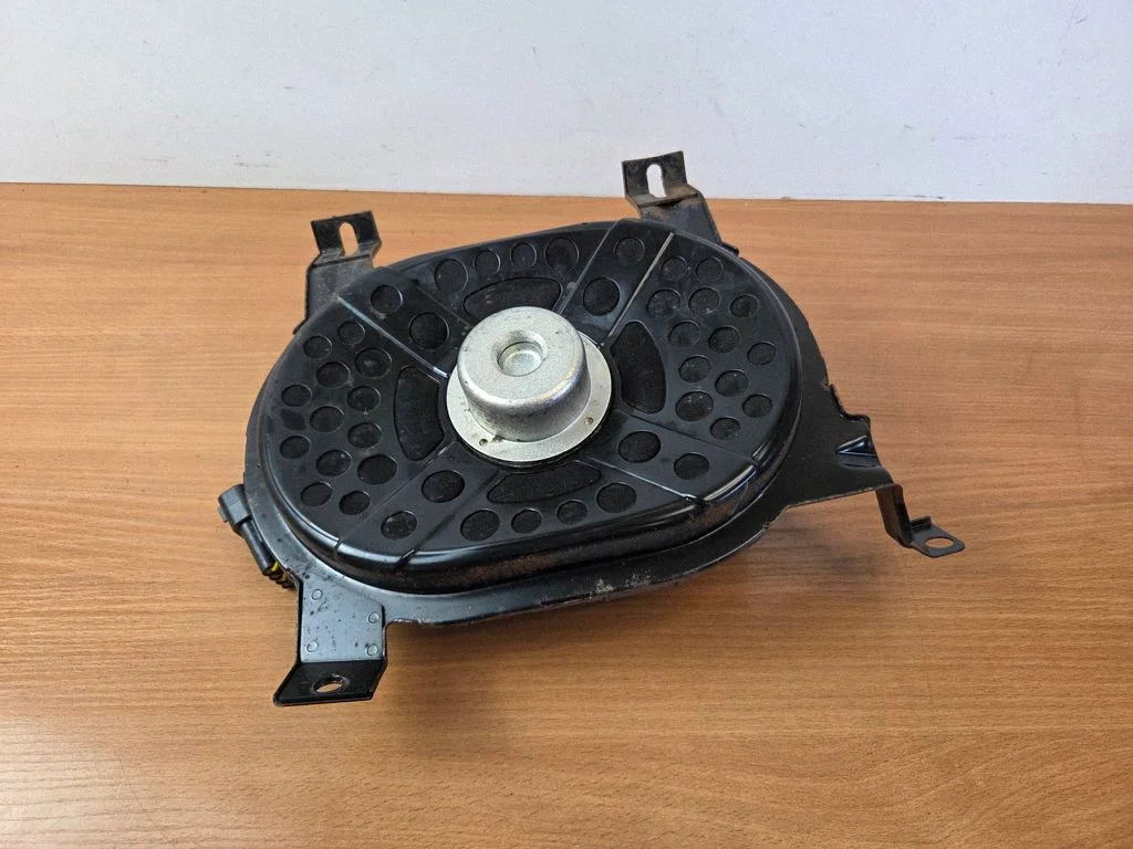 Subwoofer speaker GX7318808AC