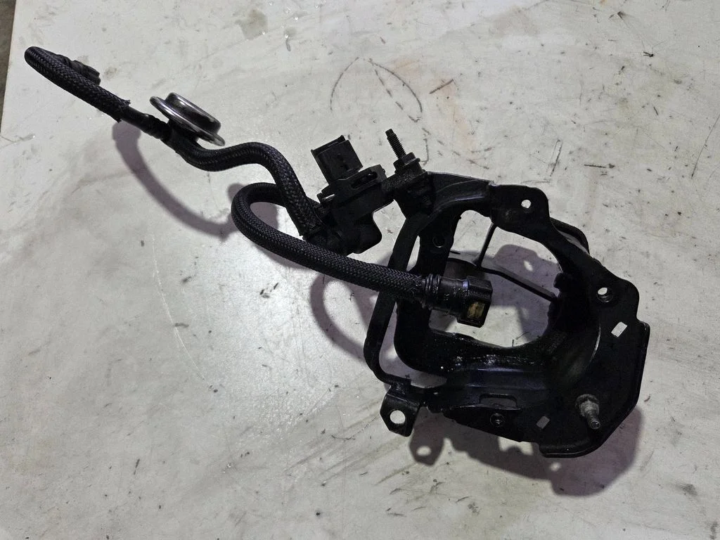 Kütusefiltri hoidik – Ford Transit/ Tourneo Connect Grand Tourneo Connect (2013-2018)