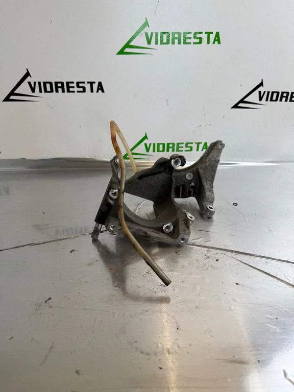 Kütusefiltri hoidik – Citroen C4 Grand Picasso (2013-2018)