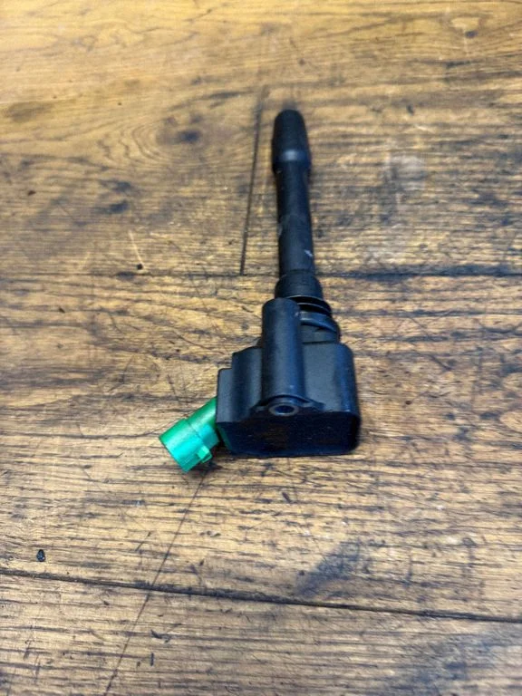 High voltage ignition coil 55270217