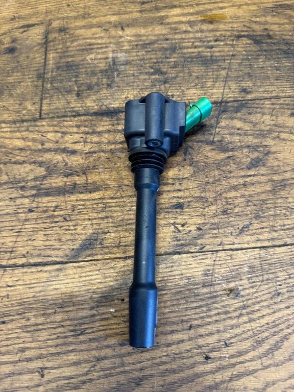 High voltage ignition coil 55270217