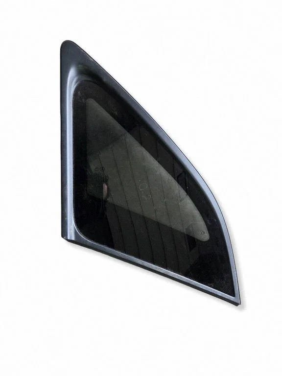 Rear side window 878202P100