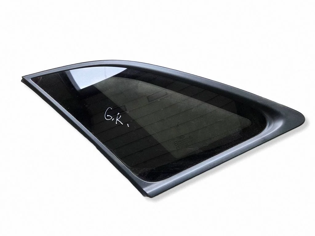 Rear side window – KIA Sorento (2015-2020)