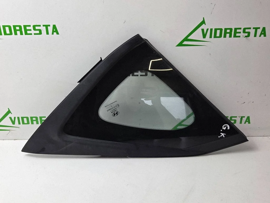 Rear side window 8781000XX0