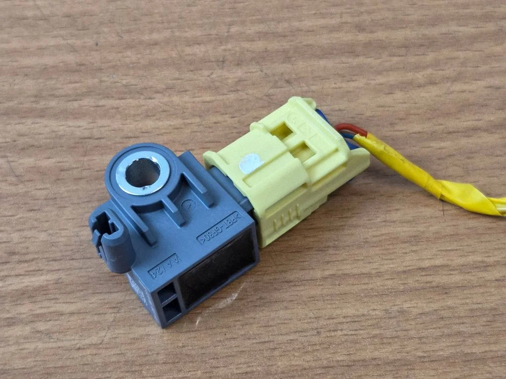 Airbag deployment crash/impact sensor 95920B4000