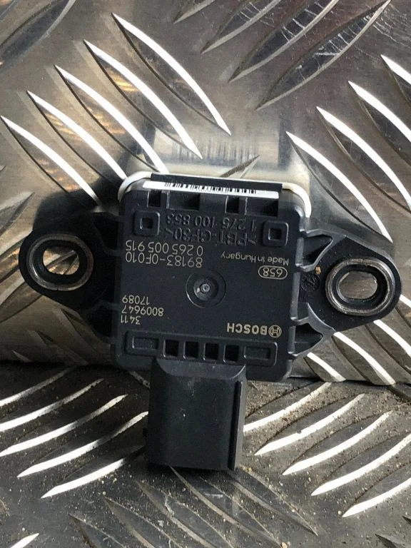 ESP acceleration yaw rate sensor 891830F010