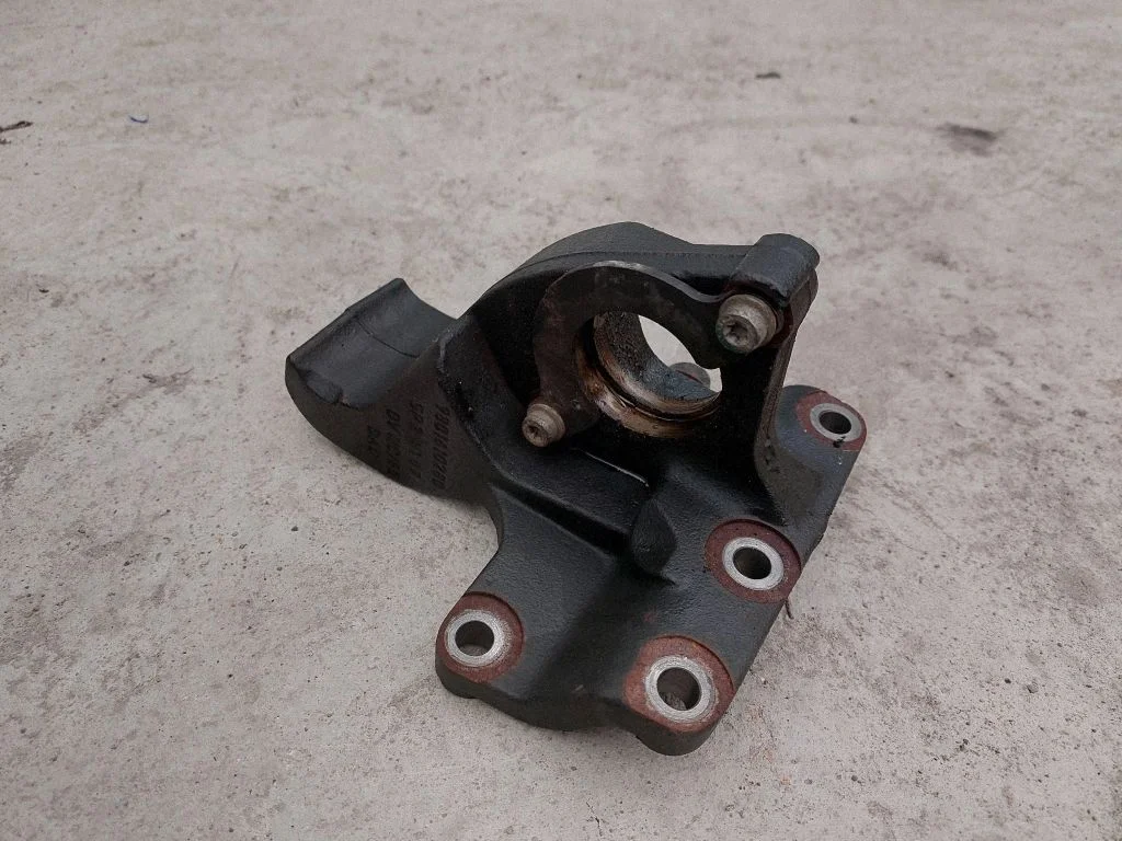Driveshaft support bearing bracket – Peugeot 308 (2013-2021)