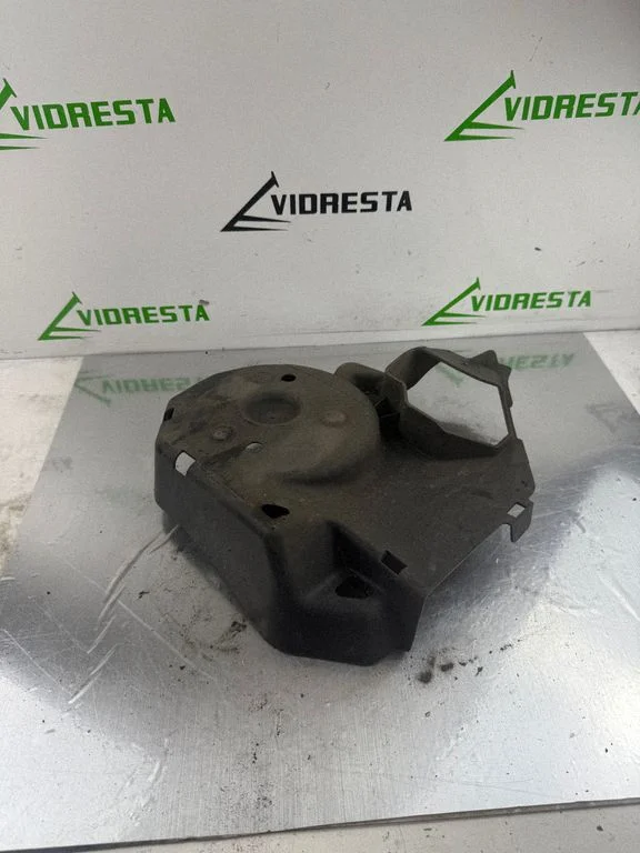 Osłona podwozia tylnego zawieszenia 9674910180