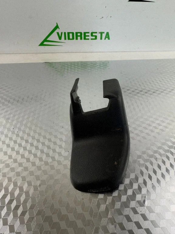 Esimese kõrvalistuja istme siini kate 17700F5022