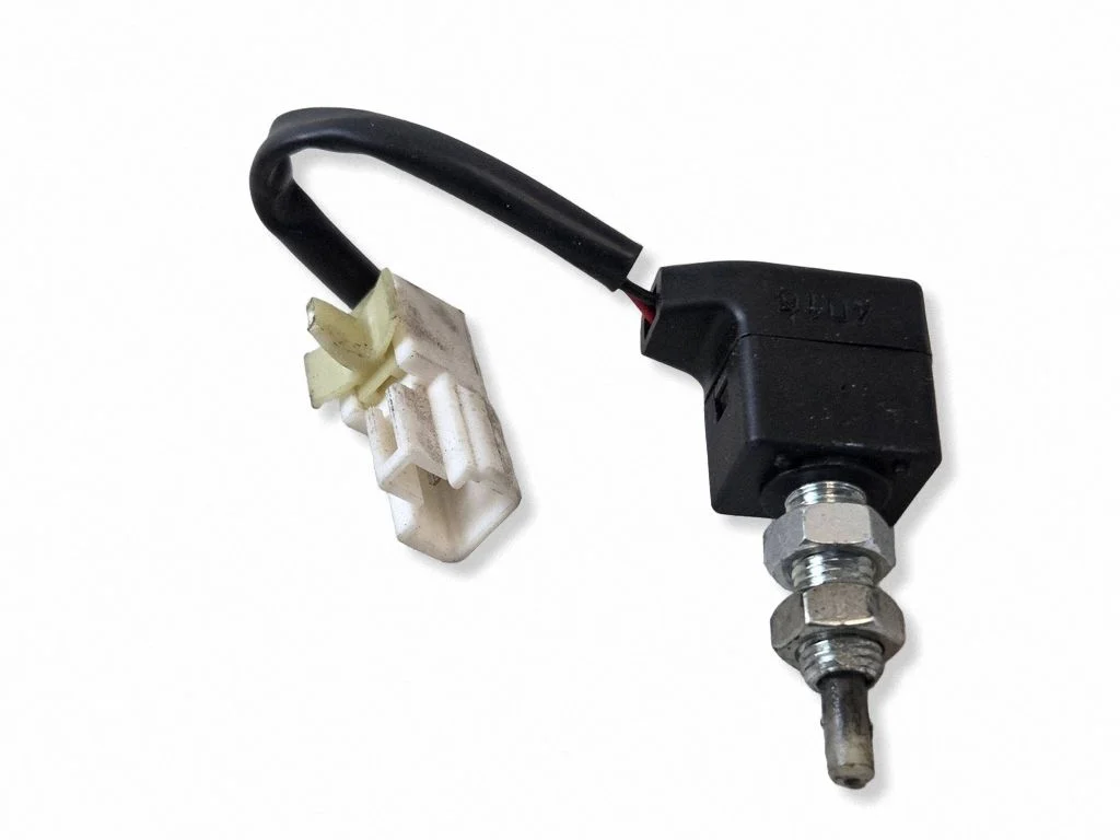 Clutch pedal sensor