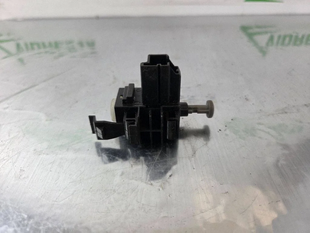 Siduripedaali andur 6G9T11A152AA