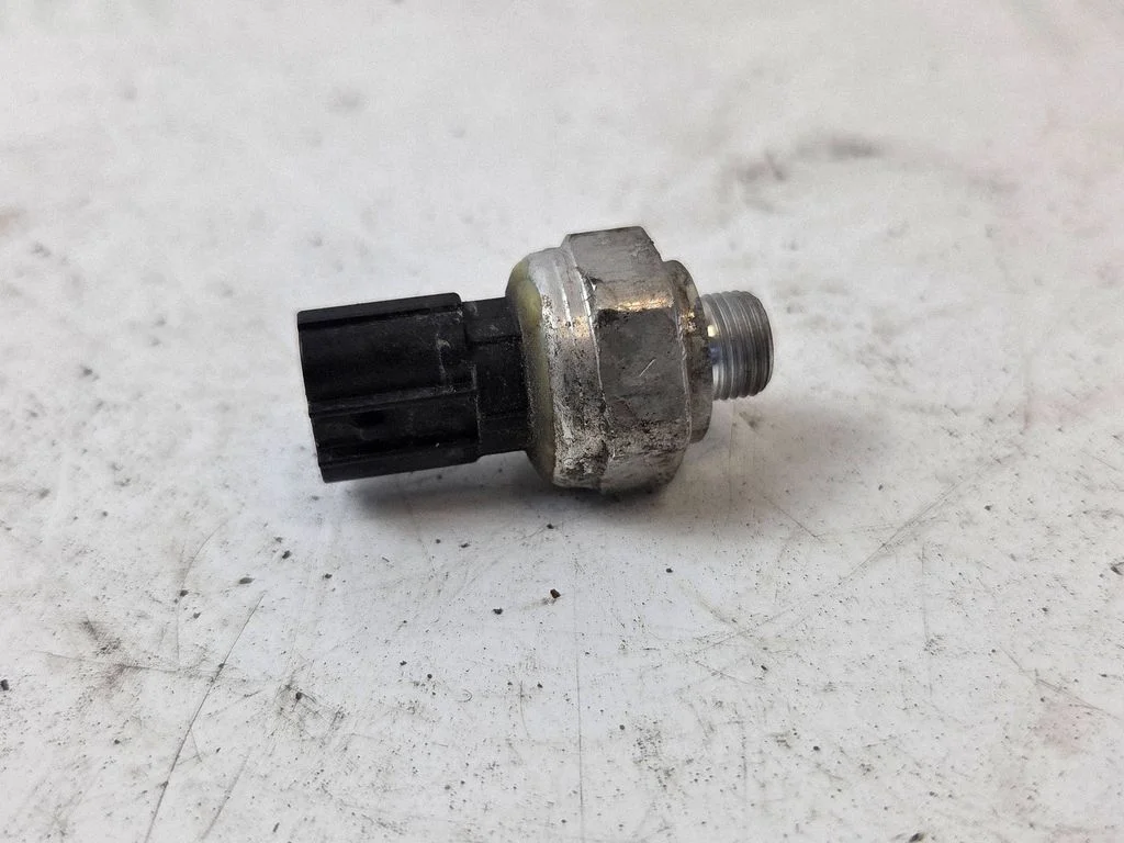 Kliimaseadme rõhuandur 42CP202
