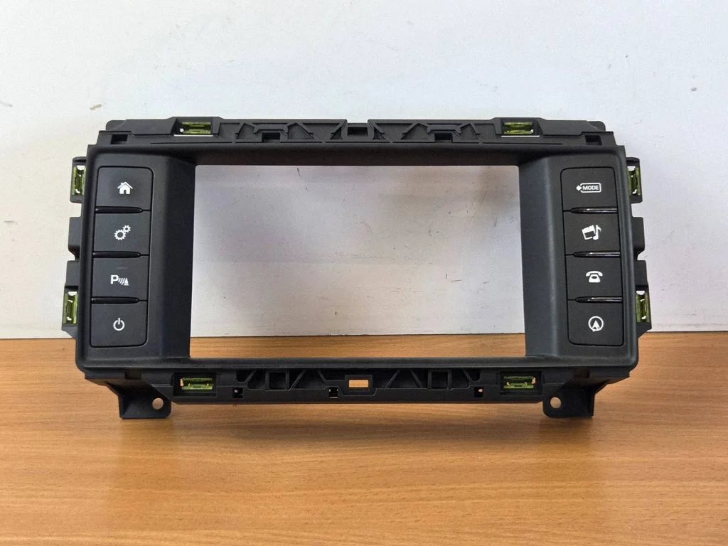 Radio/GPS head unit trim – Jaguar XE (2015-)
