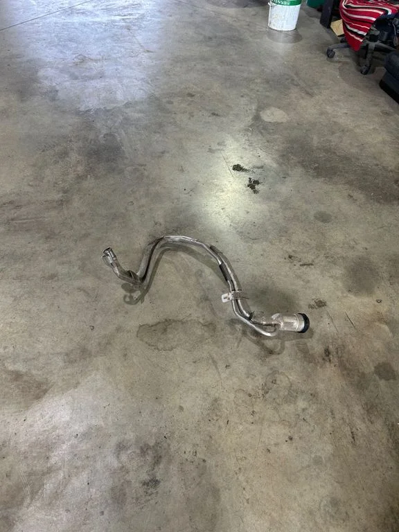 Muffler mount bracket/holder KV619032AC