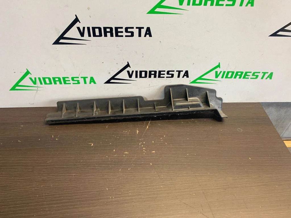 Radiator trim 291362Y000
