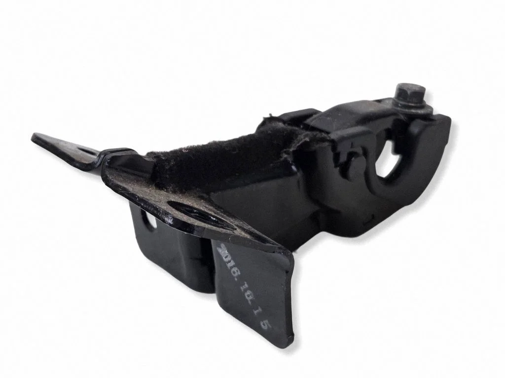 Seat back rest lock catch – KIA Optima (2015-2020)