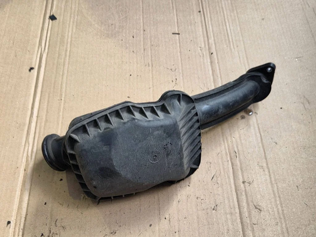 Intake resonator – Volvo XC60 (2014-2016)
