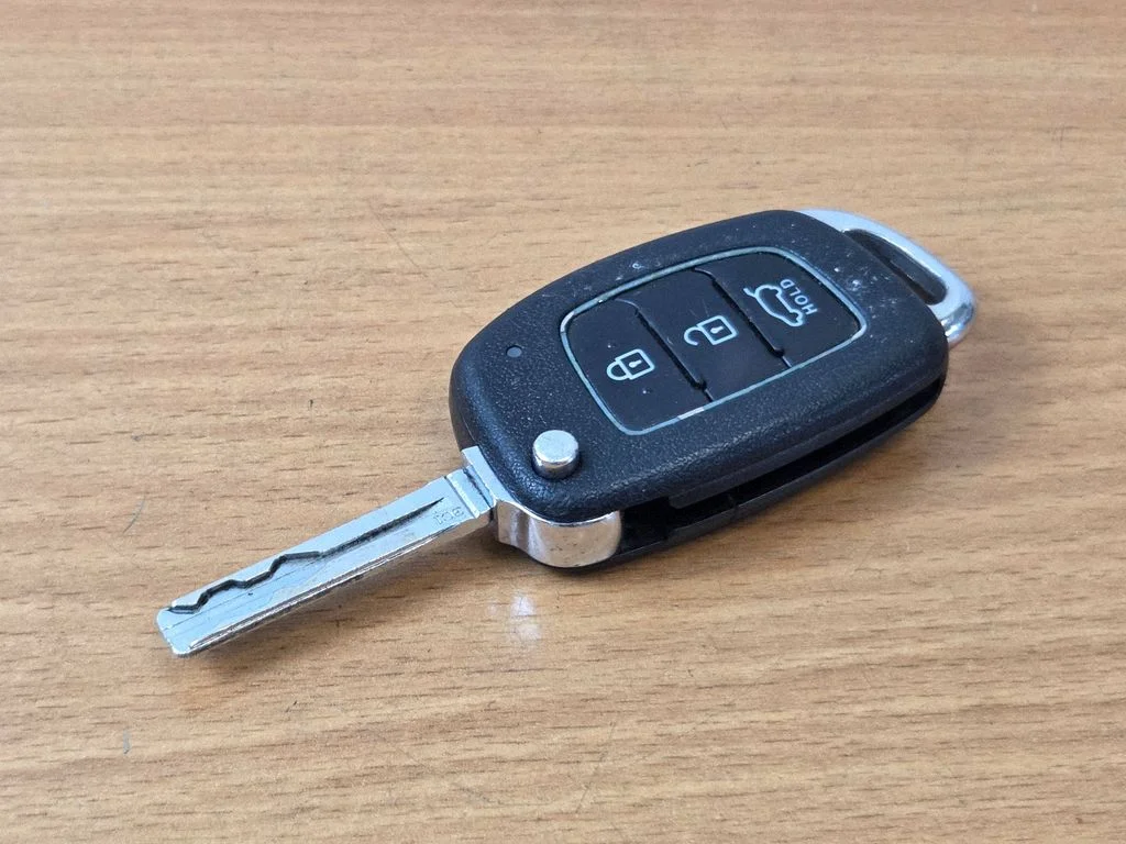 Ignition key/card 95430D3100