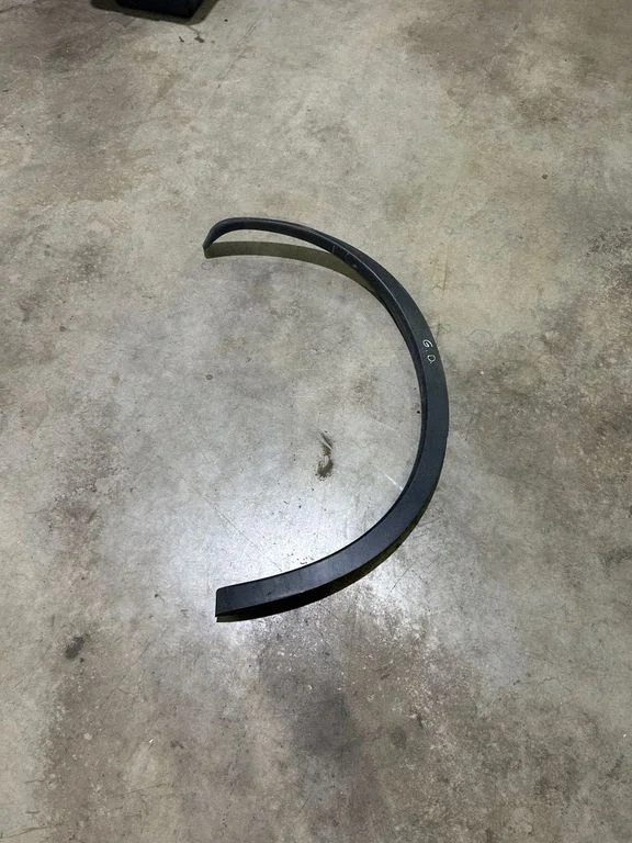 Fender trim (molding) 98828BR0