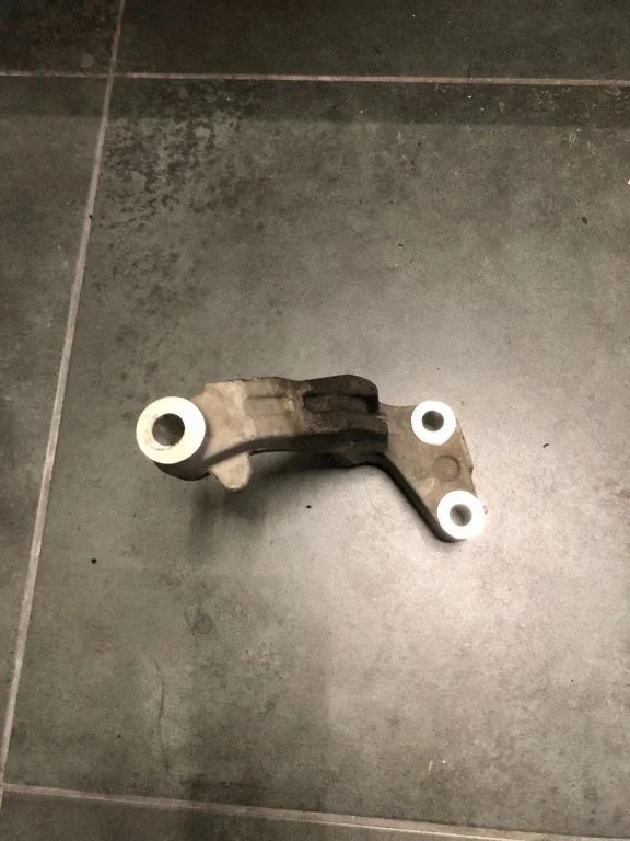 Other front suspension part S0323B