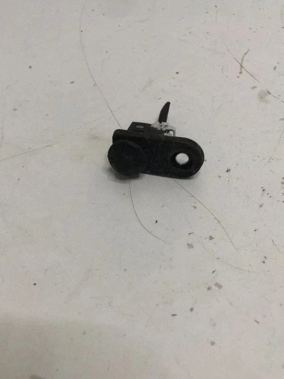 Front door sensor coupe 93560
