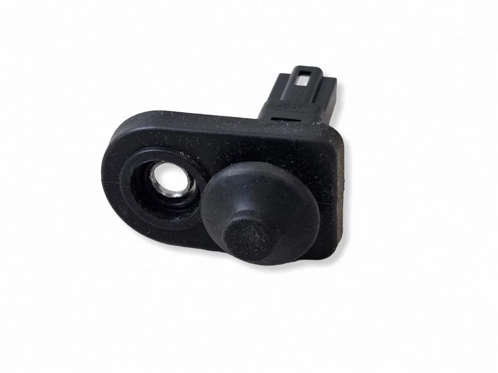 Front door sensor coupe J03211