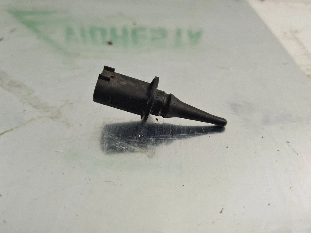 Outside/exterior temperature sensor – Mercedes-Benz Vito Viano W447 (2014-)